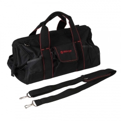 Dickie Dyer 31-Pocket Holdall
