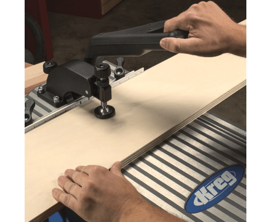 KREG FOREMAN POCKET-HOLE MACHINE