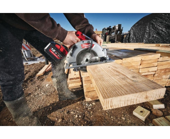 MILWAUKEE M18 CORDLESS CIRCULAR SAW