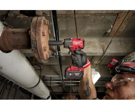 MILWAUKEE CORDLESS M18 3/8" IMPACT WRENCH W/ FRICTION RING
